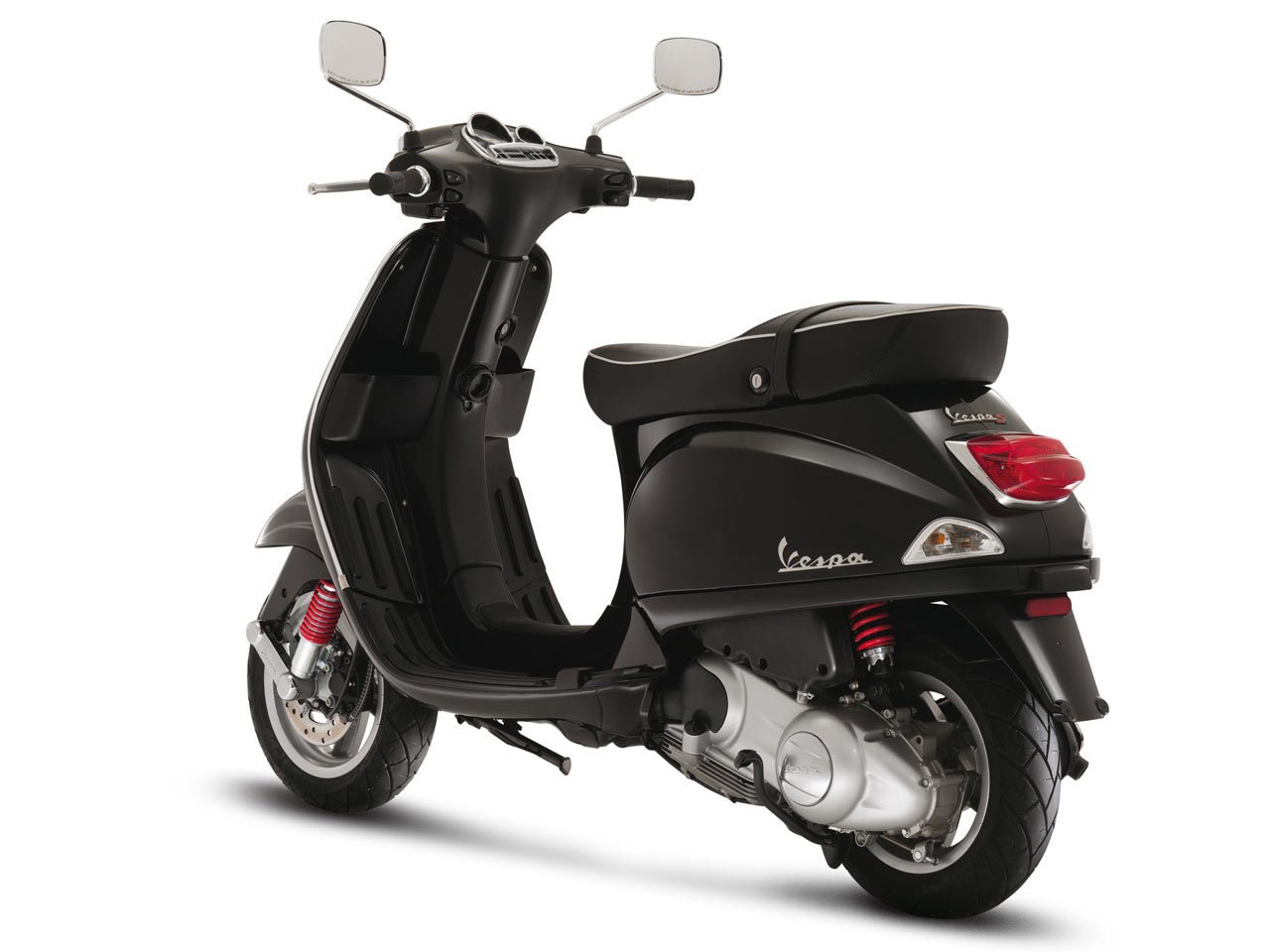 Vespa LX 125 Price, Specifications India